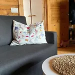 Chalet Yllaestoelli 2 A, Aekaeslompolo Kolari