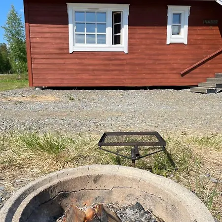 Yllaestoelli 2 A, Aekaeslompolo Horská chata