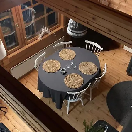 Yllaestoelli 2 A, Aekaeslompolo Chalet Kolari