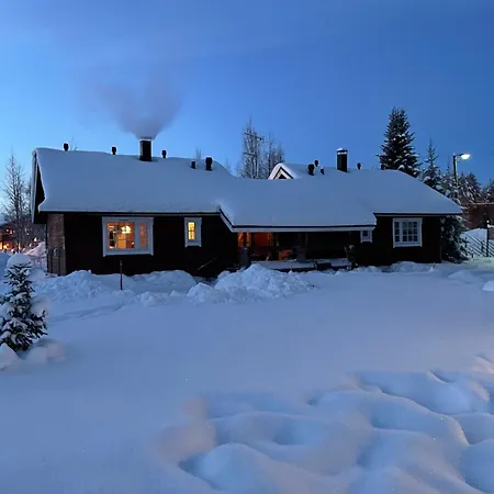 Yllaestoelli 2 A, Aekaeslompolo Chalet