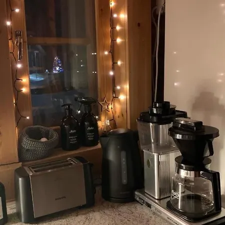 Yllaestoelli 2 A, Aekaeslompolo Kolari