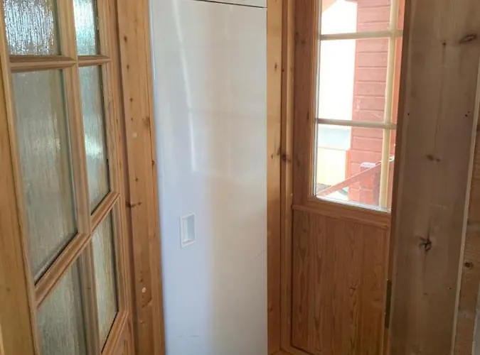 Yllaestoelli 2 A, Aekaeslompolo Chalet *