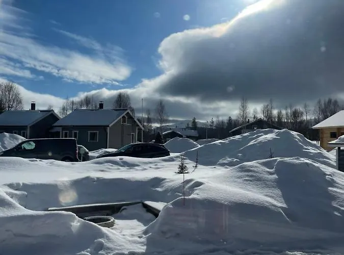 Yllaestoelli 2 A, Aekaeslompolo Chalet *