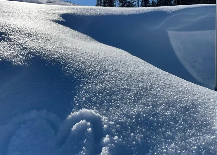 Yllaestoelli 2 A, Aekaeslompolo Chalet *