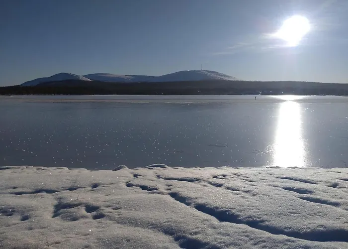 Yllaestoelli 2 A, Aekaeslompolo * Kolari